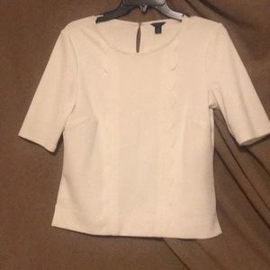Short sleeved blouse